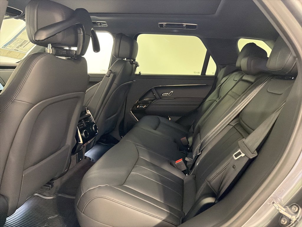 New 2025 Land Rover Range Rover Sport Dynamic SE image 22