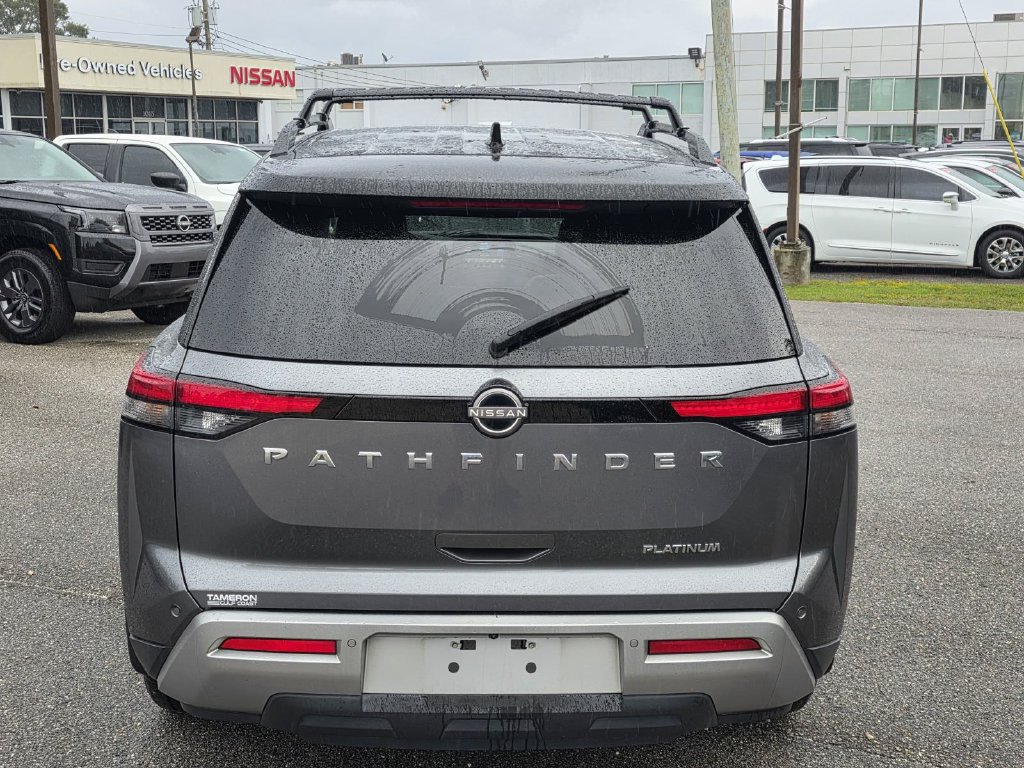Used 2022 Nissan Pathfinder Platinum w/ Cargo Package FWD image 3
