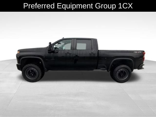 Used 2023 Chevrolet Silverado 2500 Custom w/ Custom Convenience Package image 4
