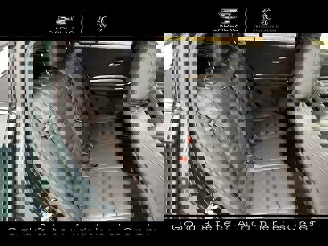 Used 2025 Cadillac XT4 Premium Luxury AWD/4WD image 30