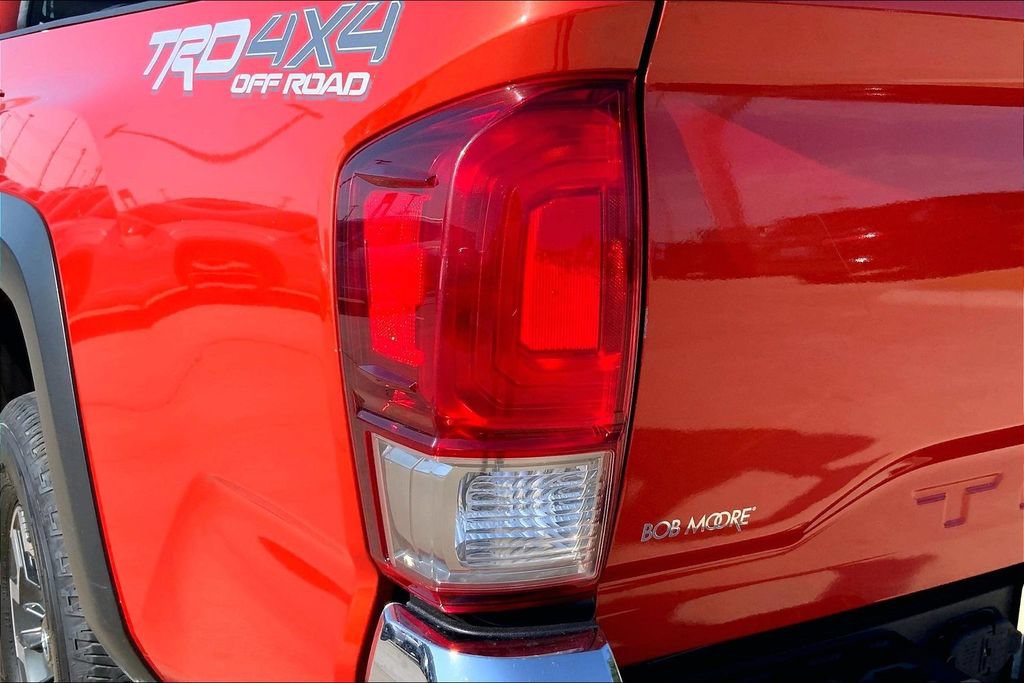 Used 2016 Toyota Tacoma TRD Off-Road w/ Towing Package AWD/4WD image 30