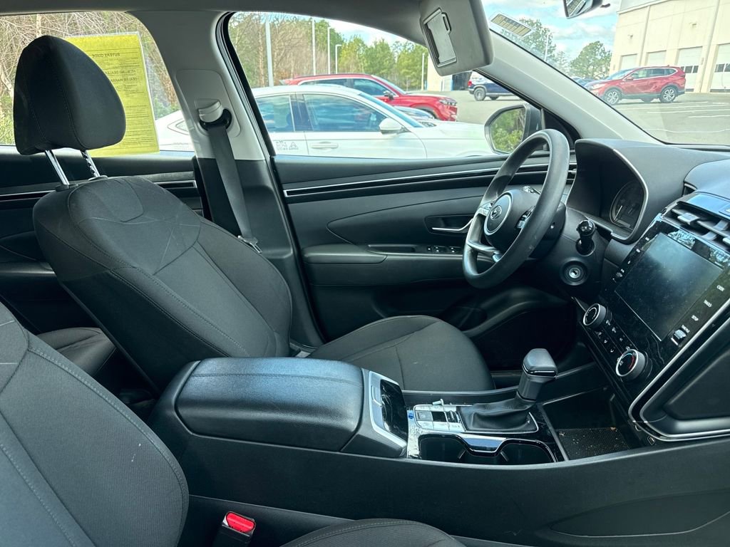 Used 2023 Hyundai Tucson SE image 20