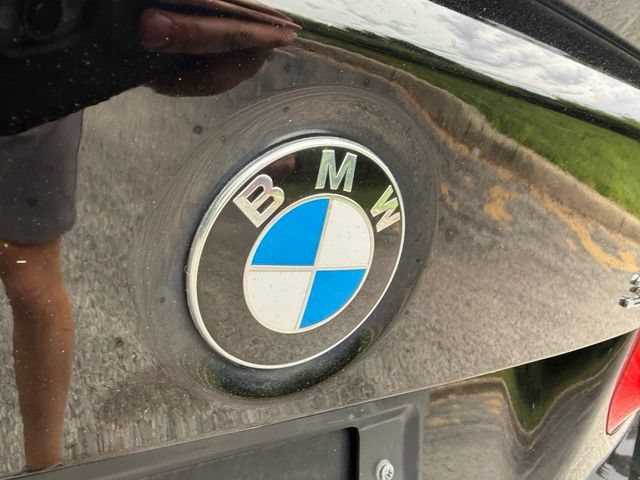 Used 2016 BMW 320i xDrive Sedan AWD/4WD image 5