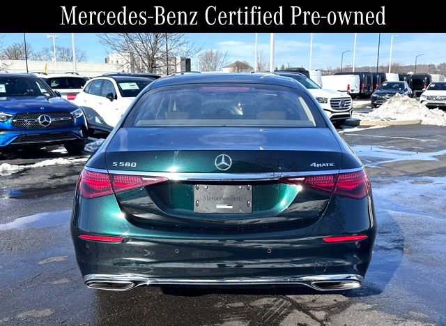 Used 2022 Mercedes-Benz S 580 4MATIC Sedan w/ 3D Technology Package image 6