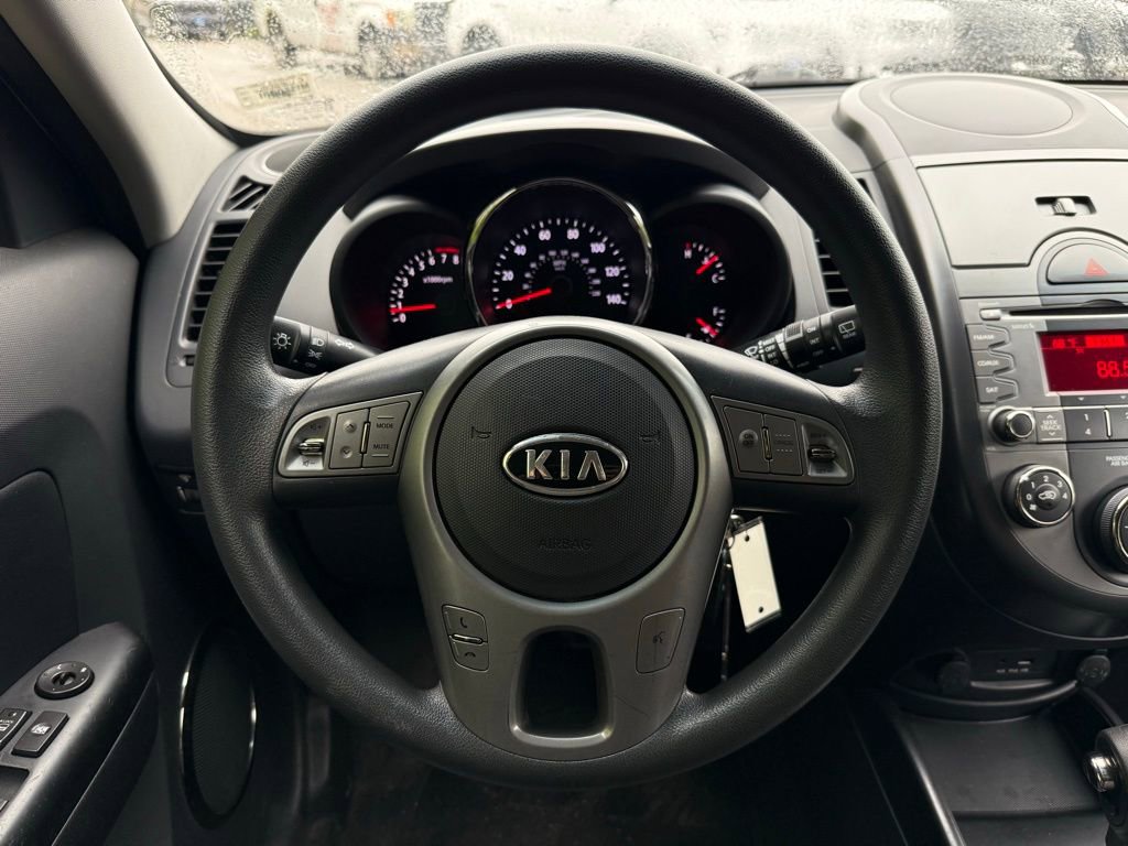 Used 2010 Kia Soul + FWD image 21