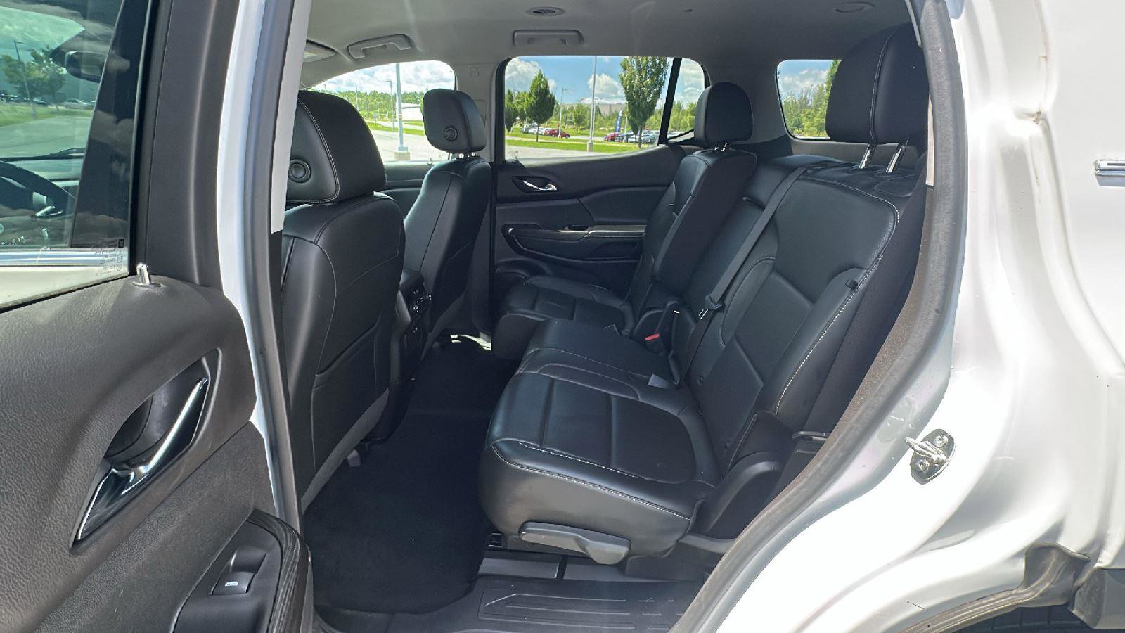 Used 2020 GMC Acadia SLT image 26