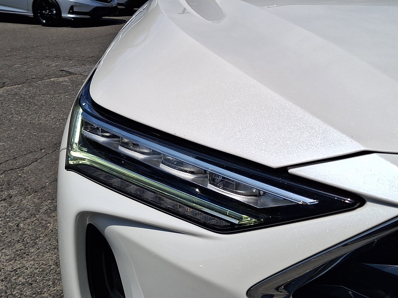 Certified 2024 Acura MDX w/ Advance Package AWD/4WD image 9
