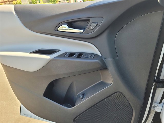 Used 2023 Chevrolet Equinox LT w/ Driver Convenience Package image 13