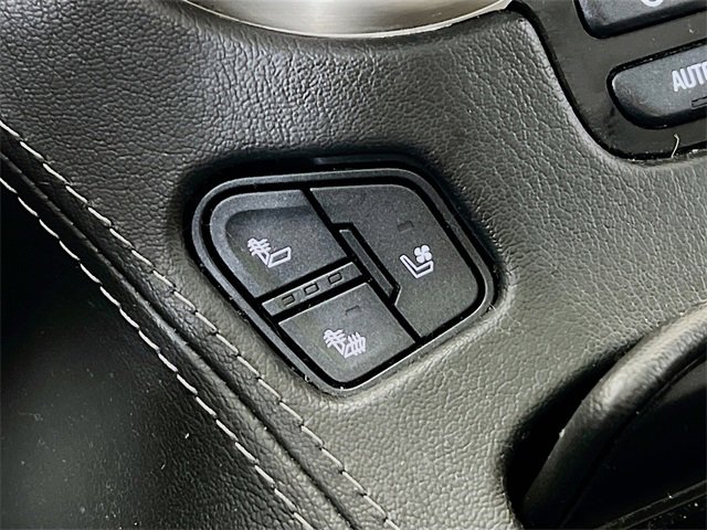 Used 2018 GMC Yukon Denali w/ Denali Ultimate Package image 22