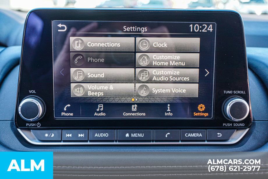 Used 2023 Nissan Rogue S image 34