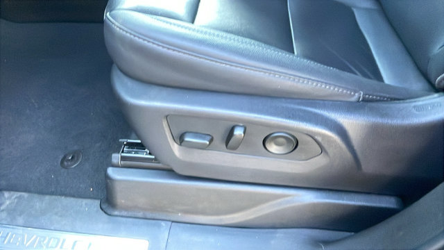 Used 2025 Chevrolet Tahoe Z71 AWD/4WD image 29