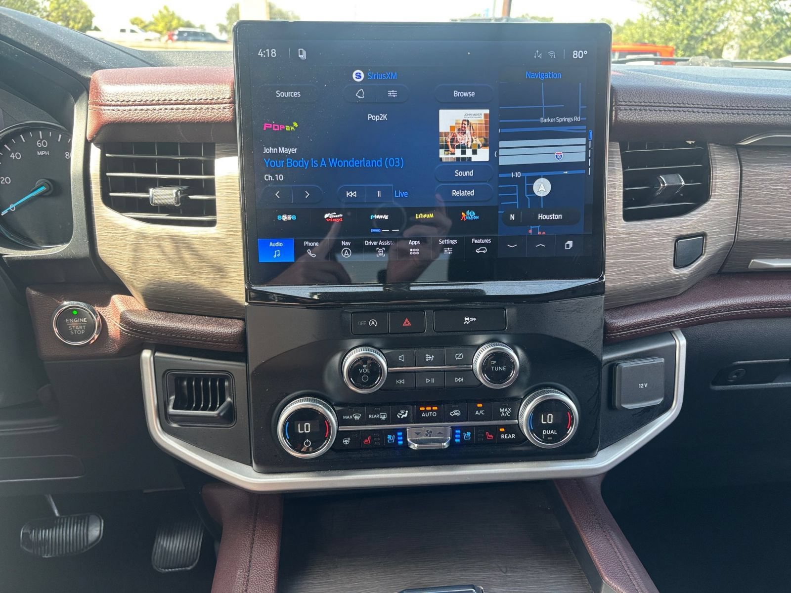 Used 2024 Ford Expedition Limited AWD/4WD image 17