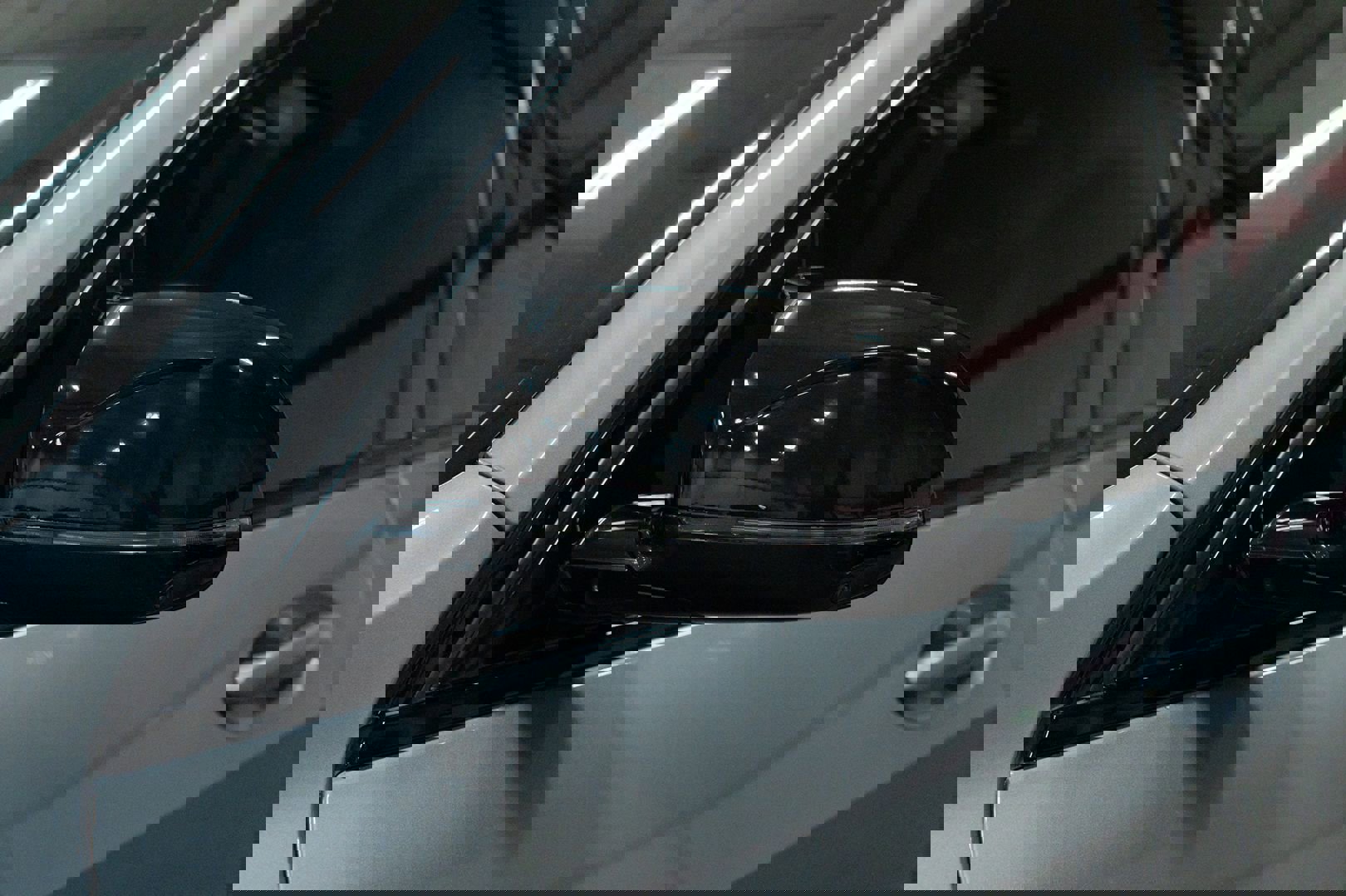 Used 2023 BMW X7 M60i image 16