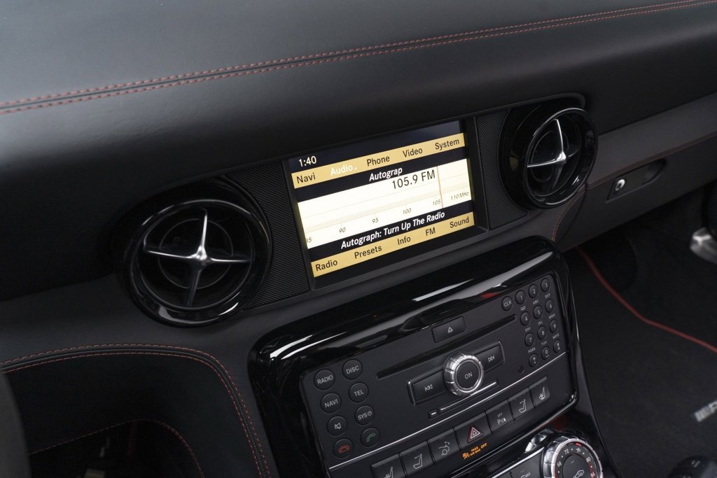 Used 2013 Mercedes-Benz SLS AMG GT Roadster image 52