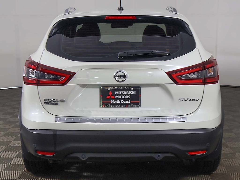 Used 2022 Nissan Rogue Sport SV w/ Technology Package AWD/4WD image 11