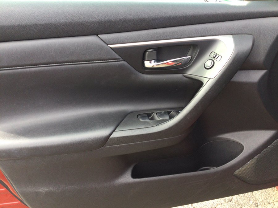 Used 2015 Nissan Altima 2.5 S w/ Power Driver Seat Package FWD image 12