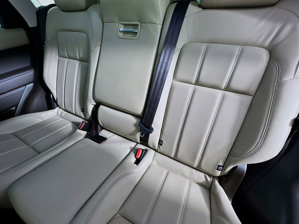 Used 2019 Land Rover Range Rover Sport HSE image 25