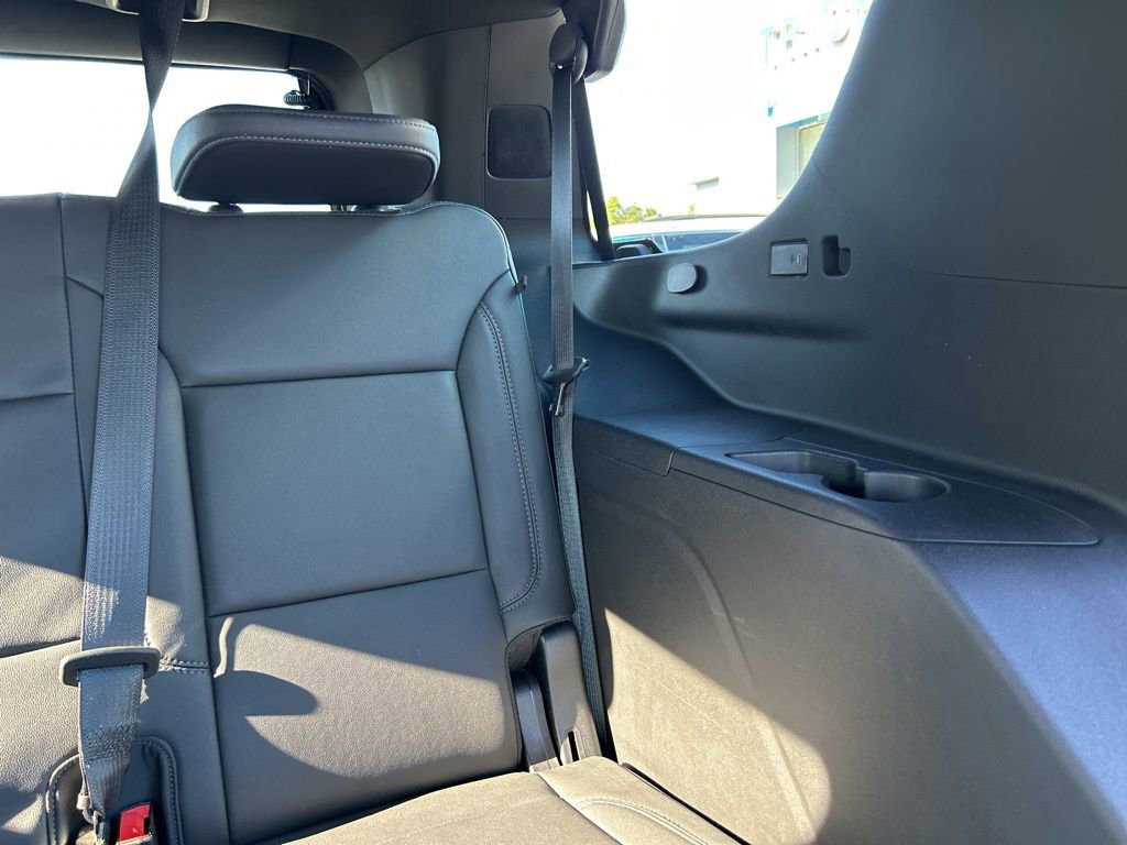 Used 2023 Chevrolet Tahoe LT image 14