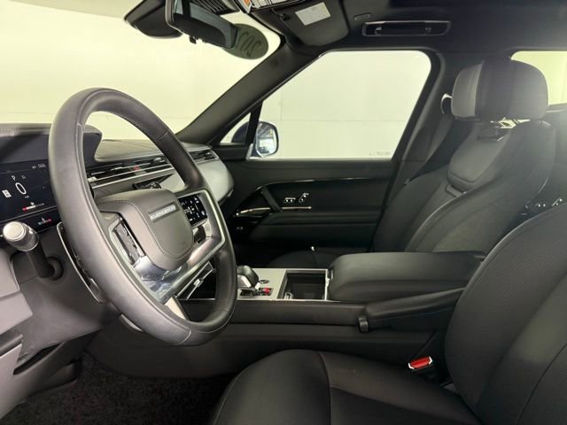 Certified 2025 Land Rover Range Rover SV AWD/4WD image 36