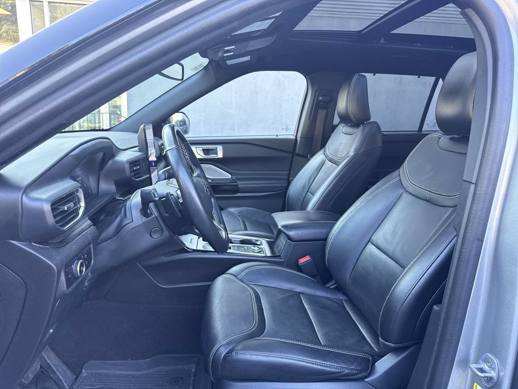 Used 2023 Ford Explorer ST w/ Equipment Group 401A AWD/4WD image 15