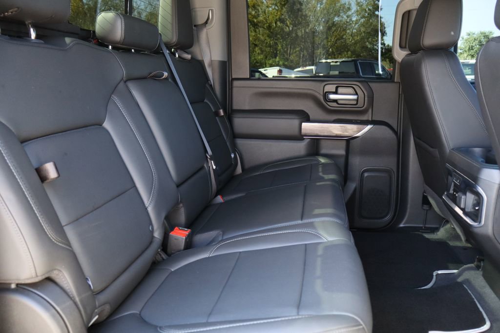 Used 2020 Chevrolet Silverado 2500 LTZ w/ Technology Package image 27