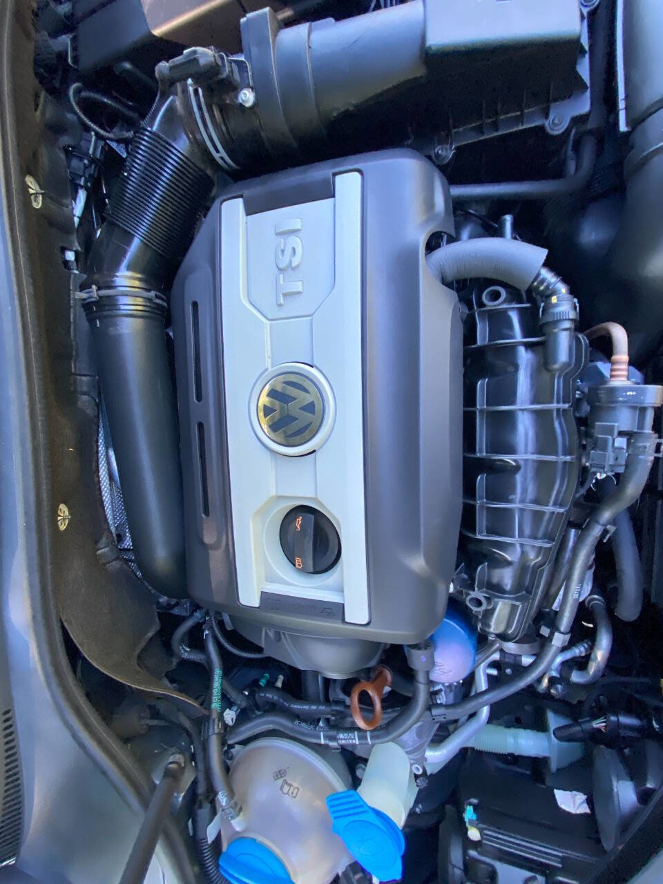 Used 2013 Volkswagen Eos FWD image 56