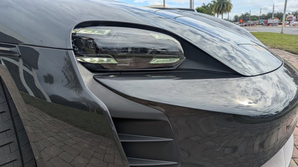 Used 2024 Porsche Taycan GTS w/ Premium Package image 10