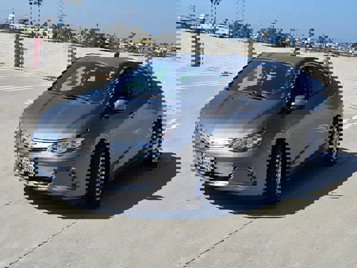 Used 2016 Chevrolet Volt LT image 3