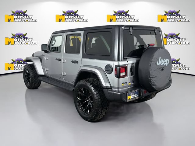 Used 2018 Jeep Wrangler Unlimited Sahara w/ Dual Top Group AWD/4WD image 7
