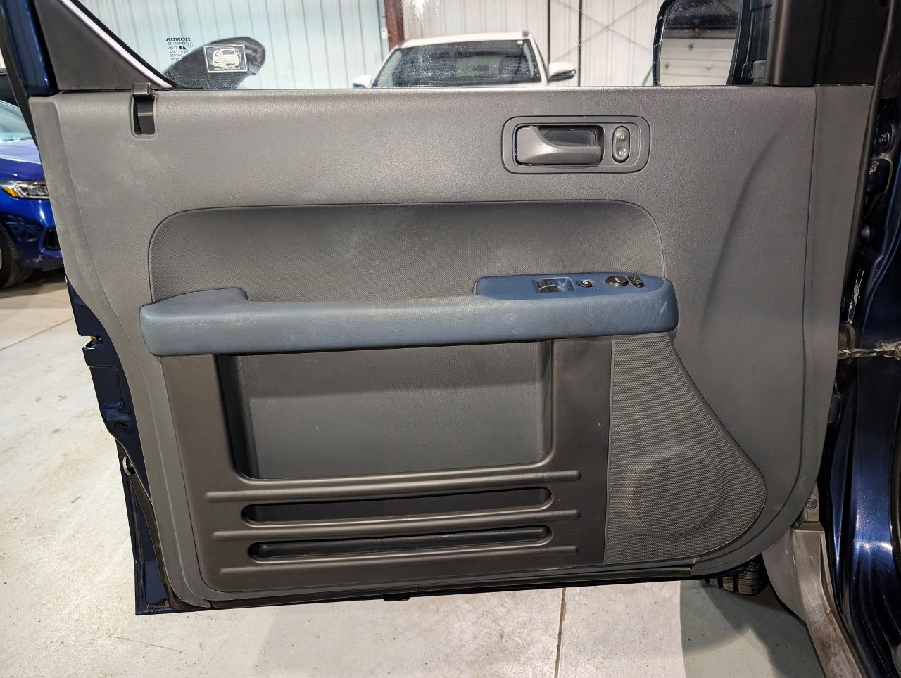 Used 2003 Honda Element EX image 11