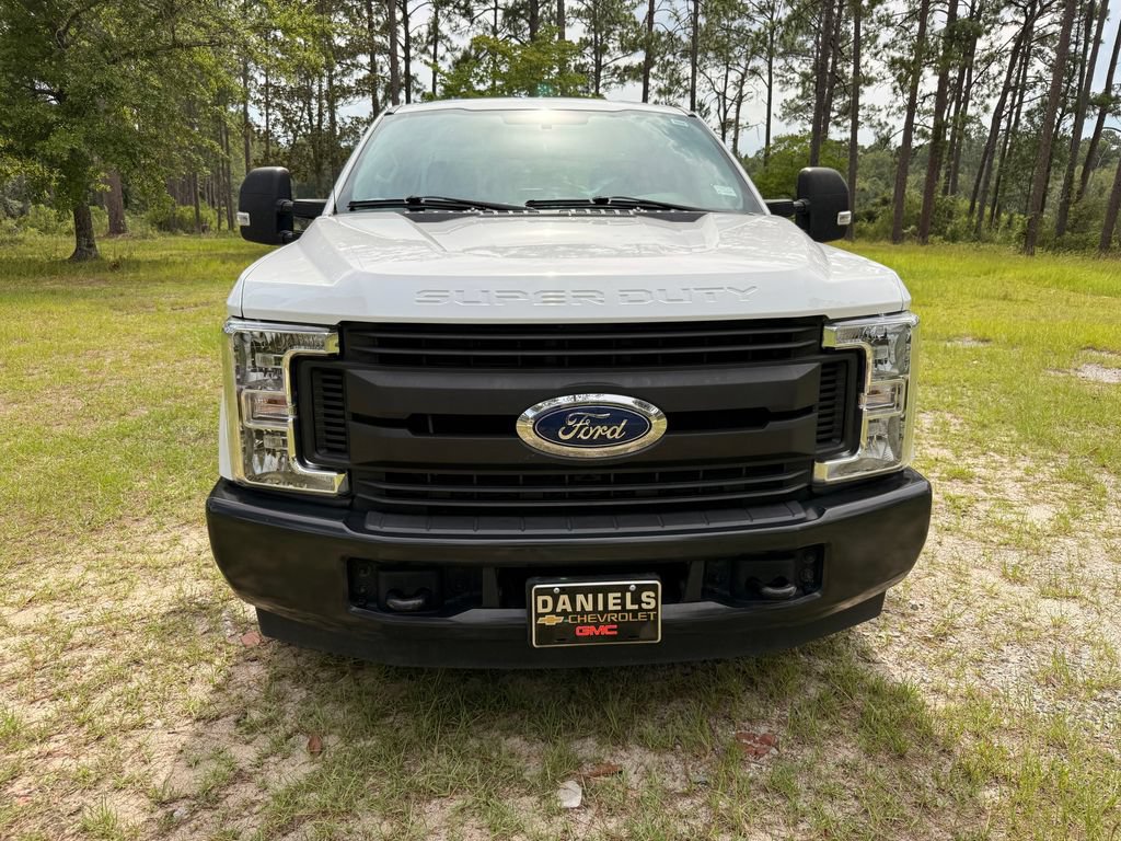 Used 2019 Ford F250 XL w/ Power Equipment Group RWD image 9
