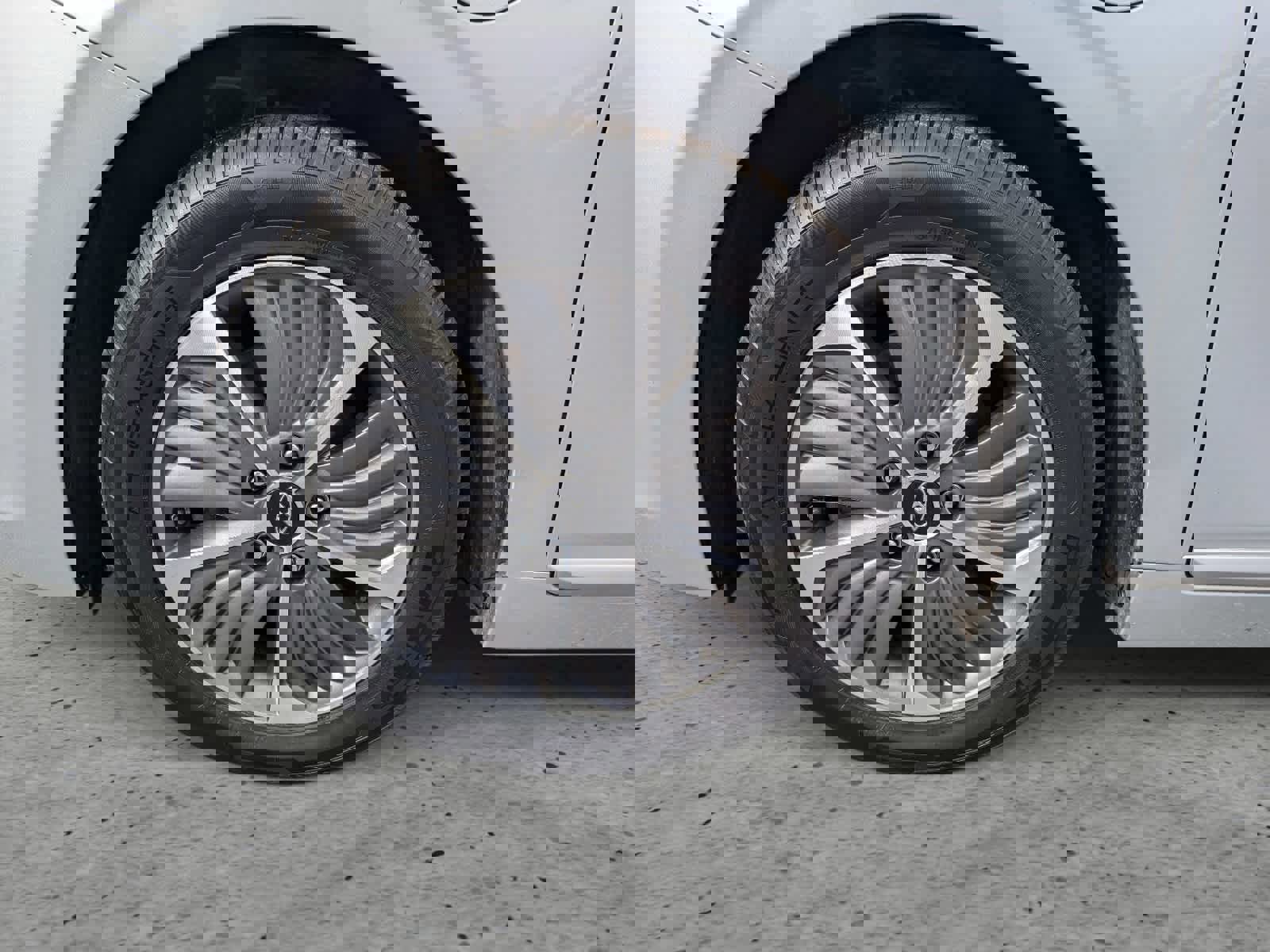 Used 2021 Hyundai Ioniq SEL image 7