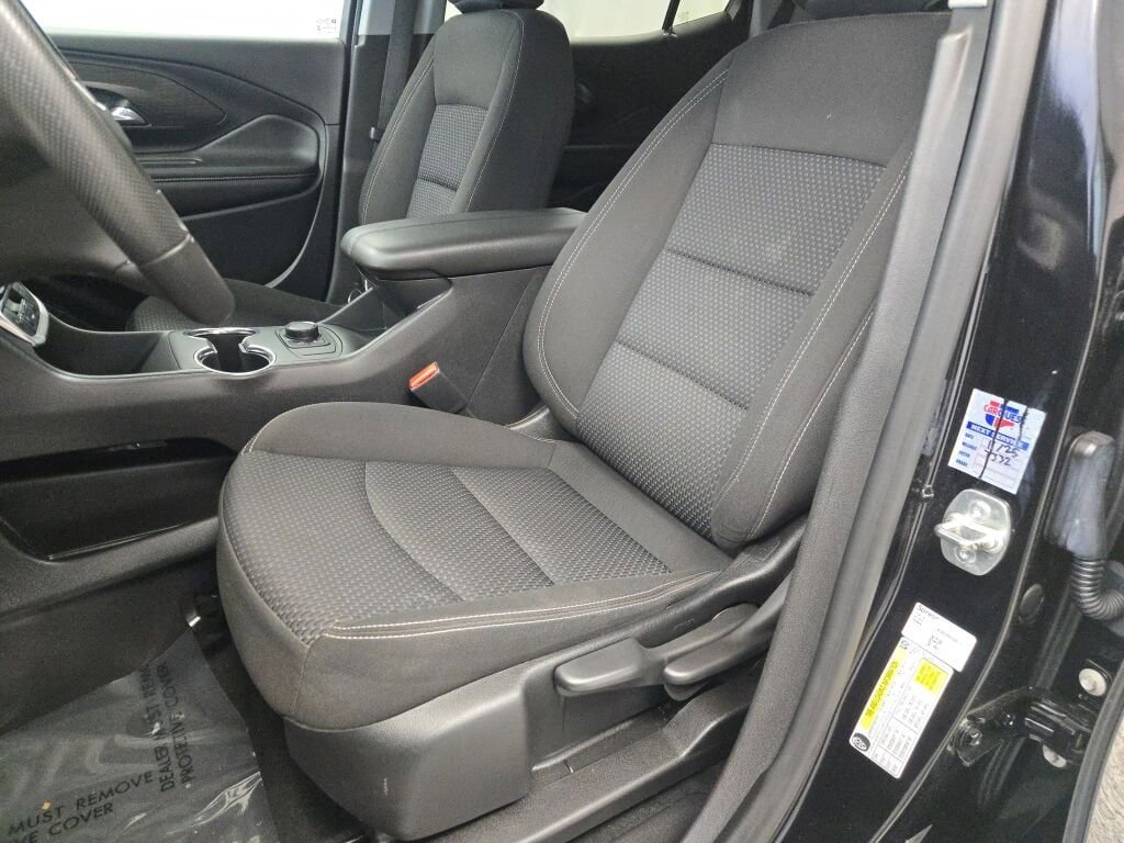 Certified 2024 GMC Terrain SLE image 25