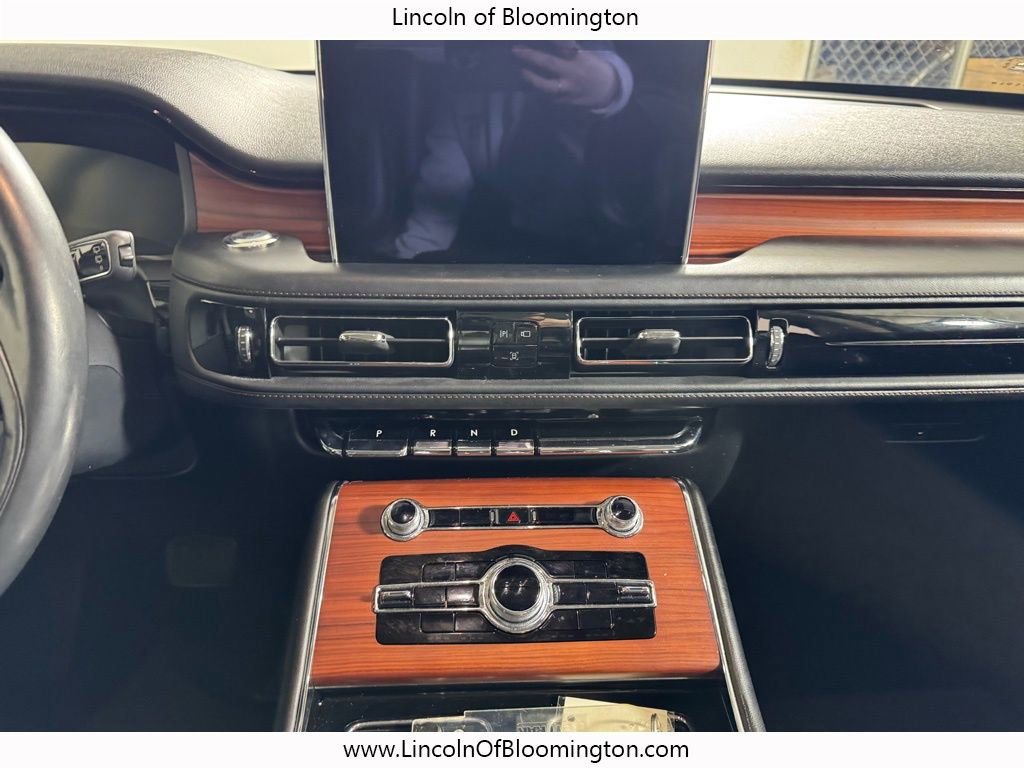 Certified 2022 Lincoln Aviator Reserve w/ Equipment Group 201A image 27