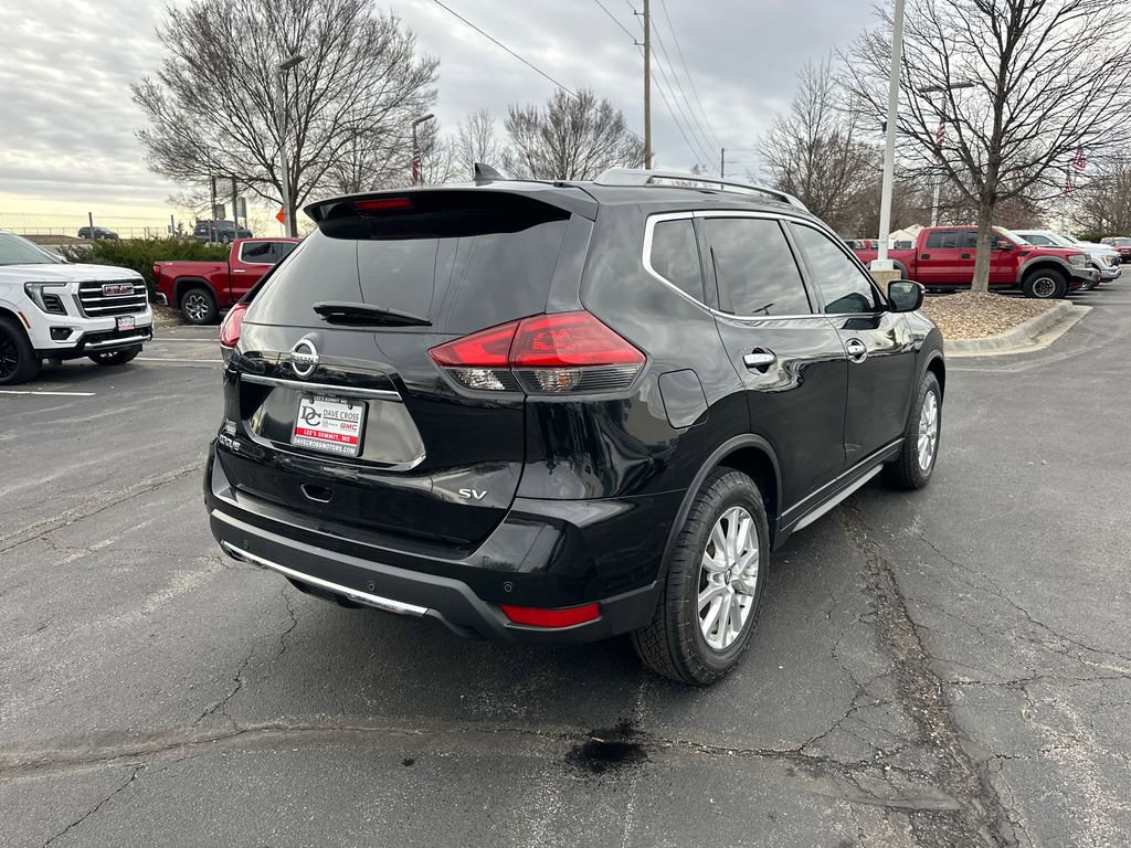 Used 2019 Nissan Rogue SV image 7