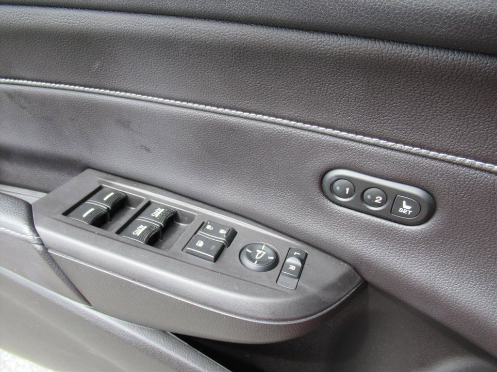 Used 2021 Acura ILX w/Tech w/A-SPEC image 21