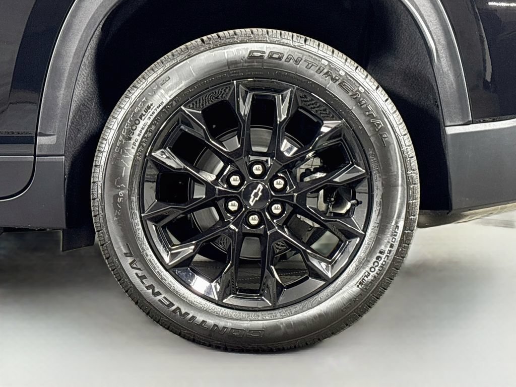 New 2026 Chevrolet Traverse LT w/ Midnight/Sport Edition AWD/4WD image 31