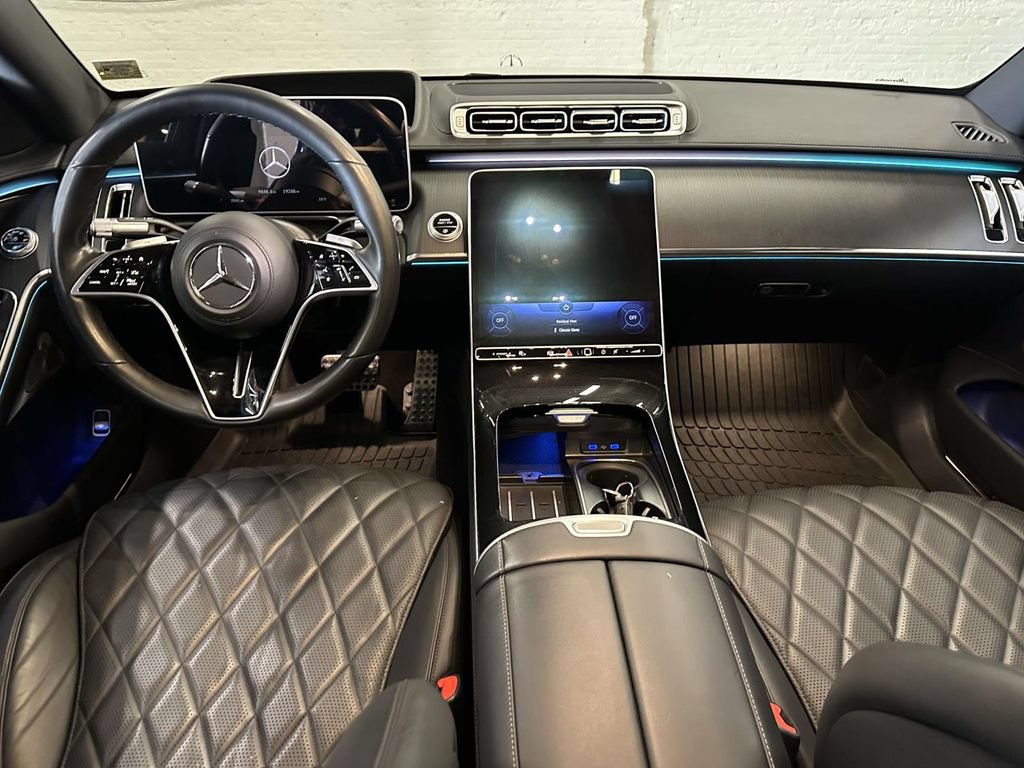 Used 2023 Mercedes-Benz S 580 4MATIC Sedan image 16