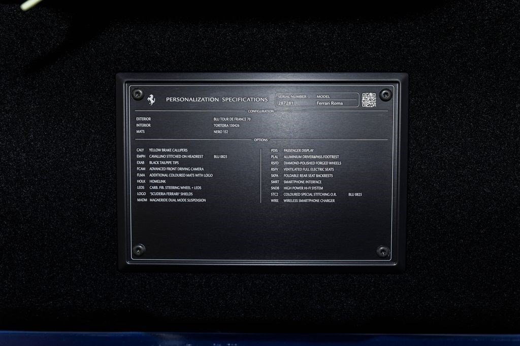 Used 2023 Ferrari Roma RWD image 18