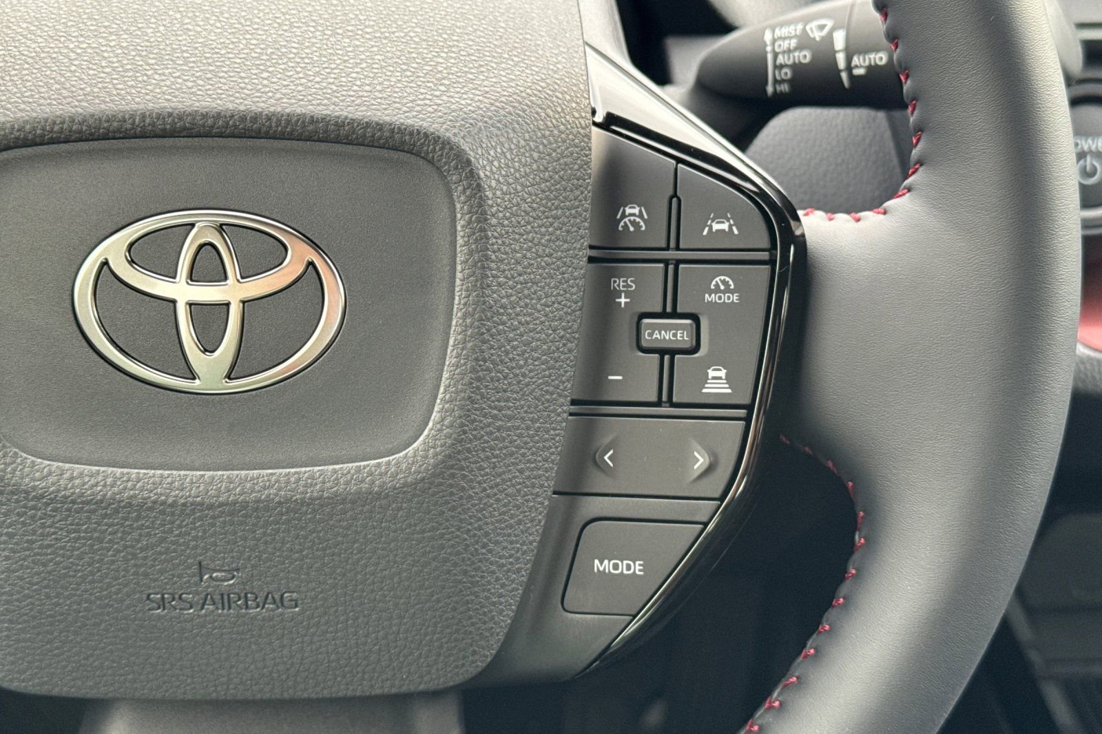 New 2026 Toyota Prius Plug-In Hybrid FWD image 28