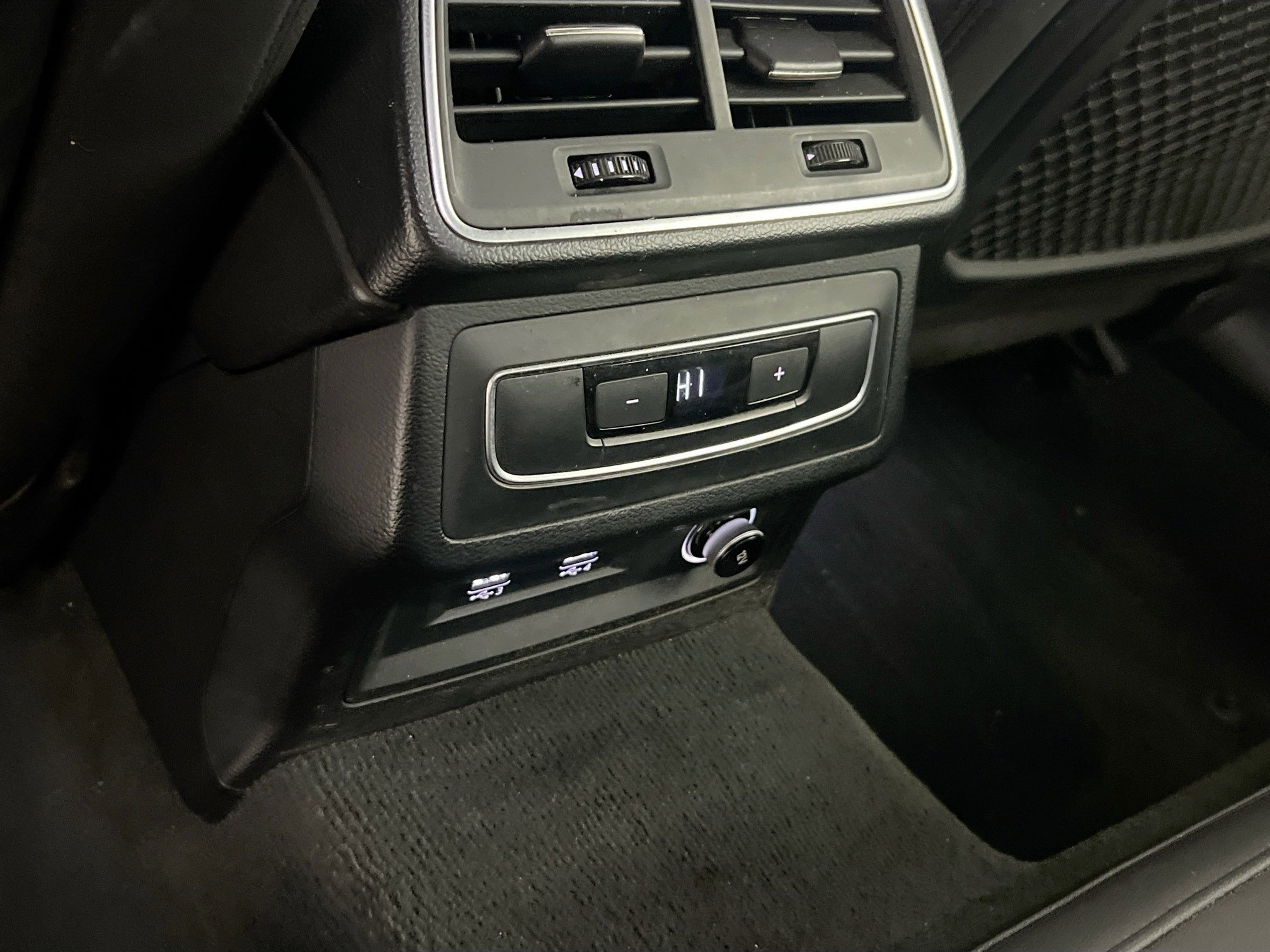 Used 2019 Audi A6 2.0T Premium w/ Convenience Package image 26