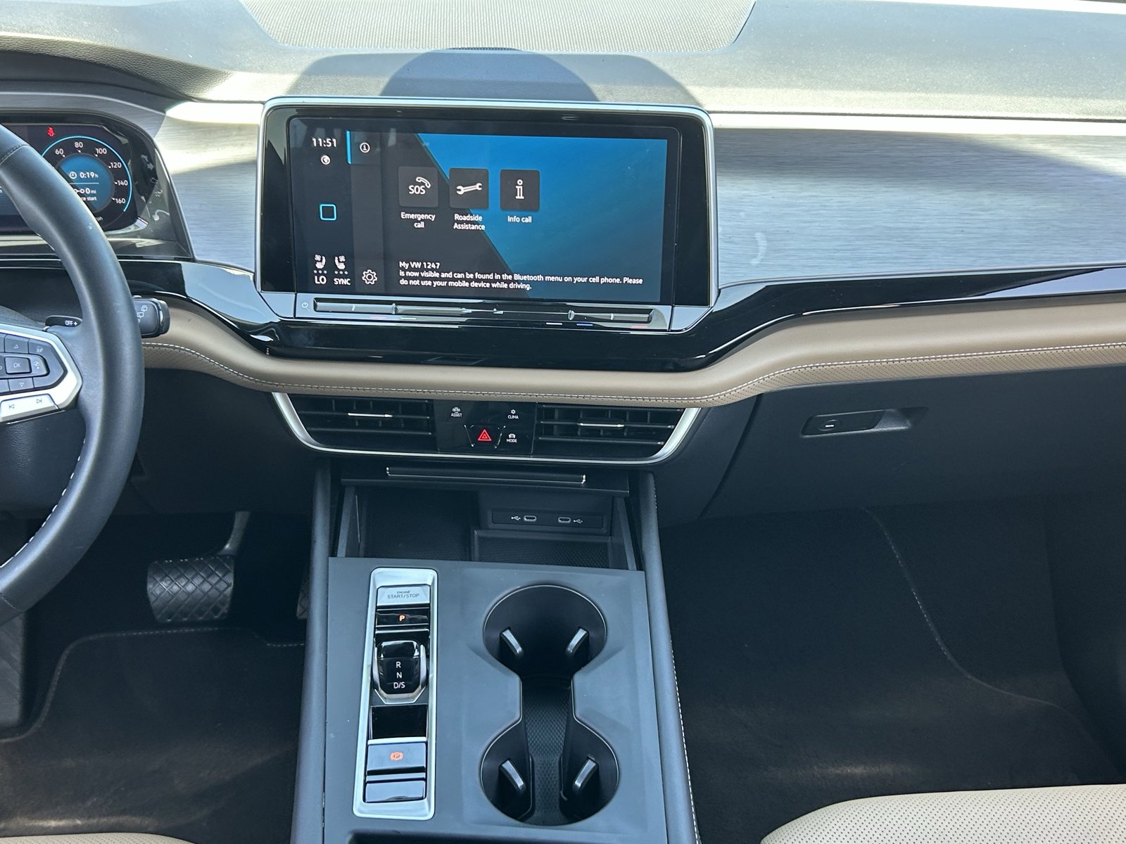 Used 2024 Volkswagen Atlas Cross Sport SE FWD image 16