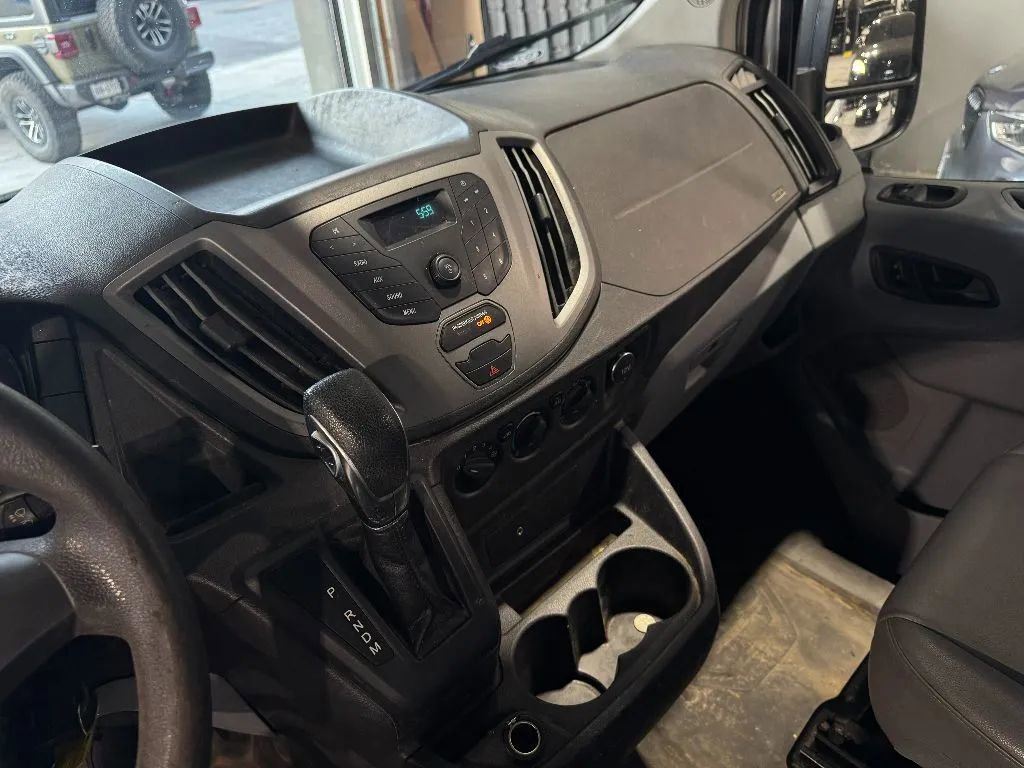 Used 2018 Ford Transit 250 148 Medium Roof image 17