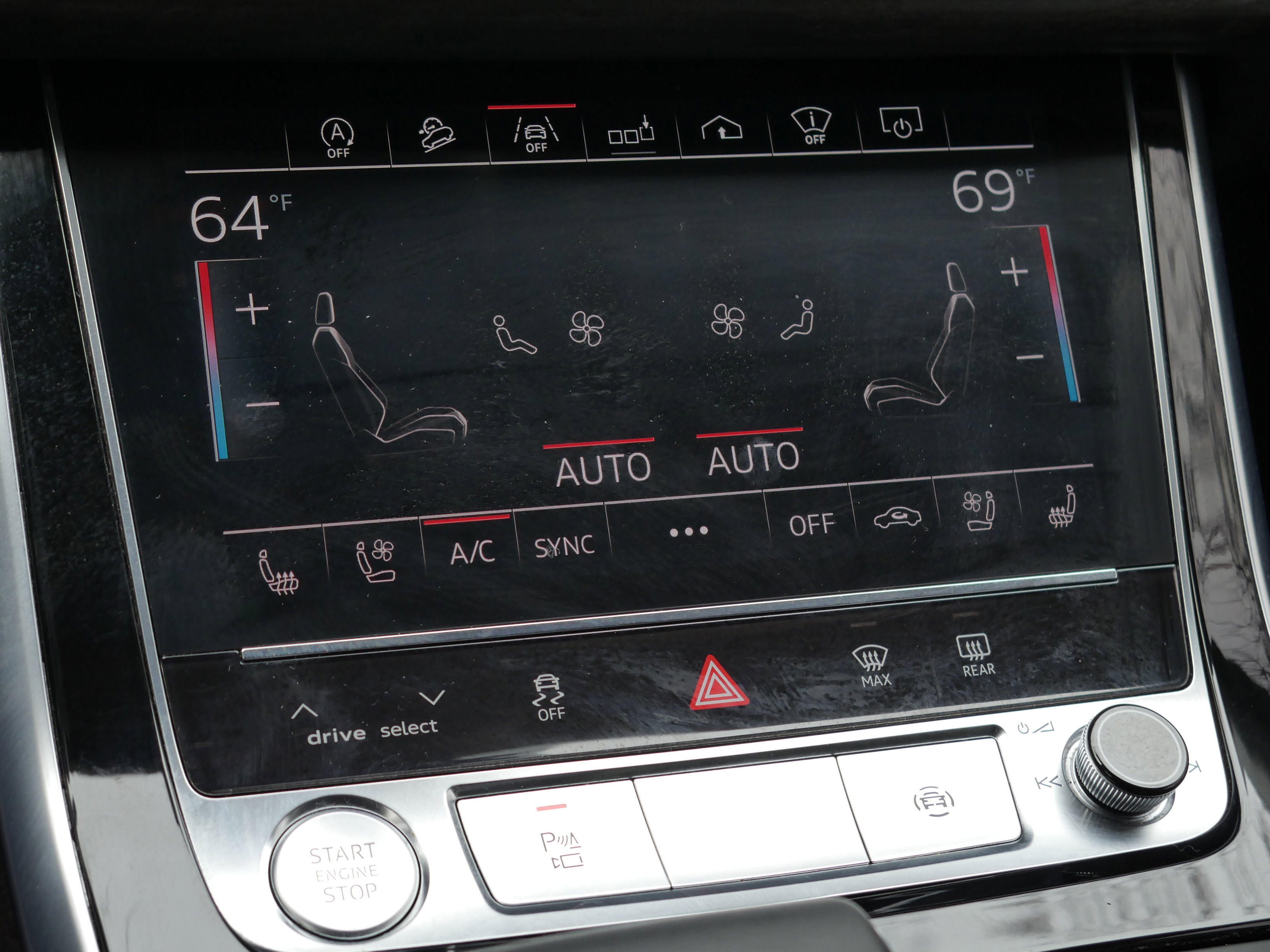 Used 2019 Audi Q8 Prestige image 16