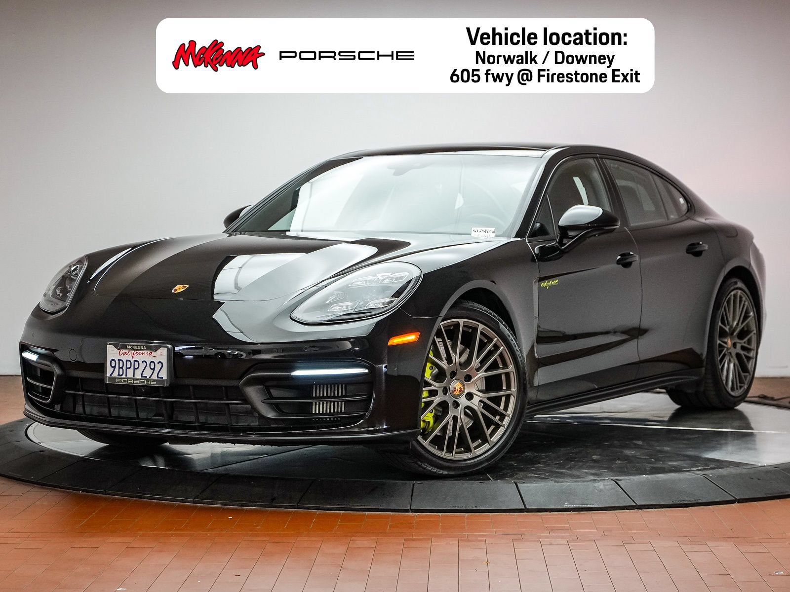 Used 2022 Porsche Panamera 4 E-Hybrid AWD/4WD image 1