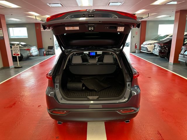 Certified 2023 Toyota Venza LE AWD/4WD image 26