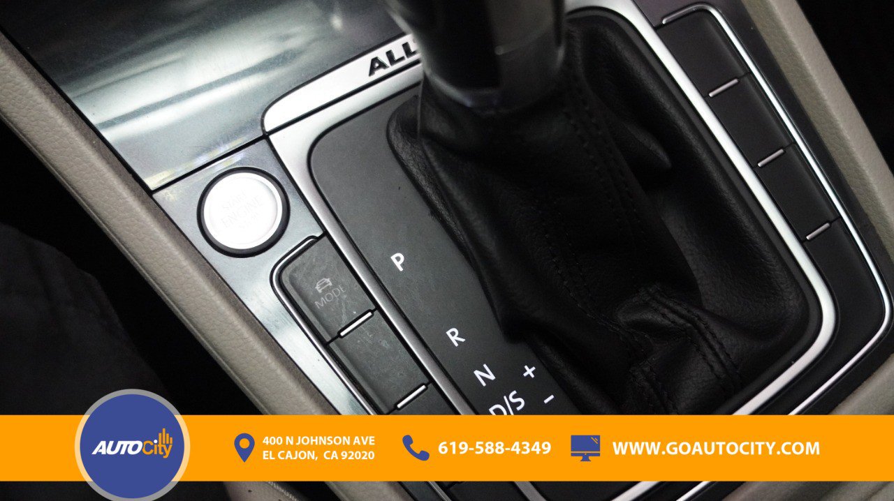 Used 2018 Volkswagen Golf S AWD/4WD image 23