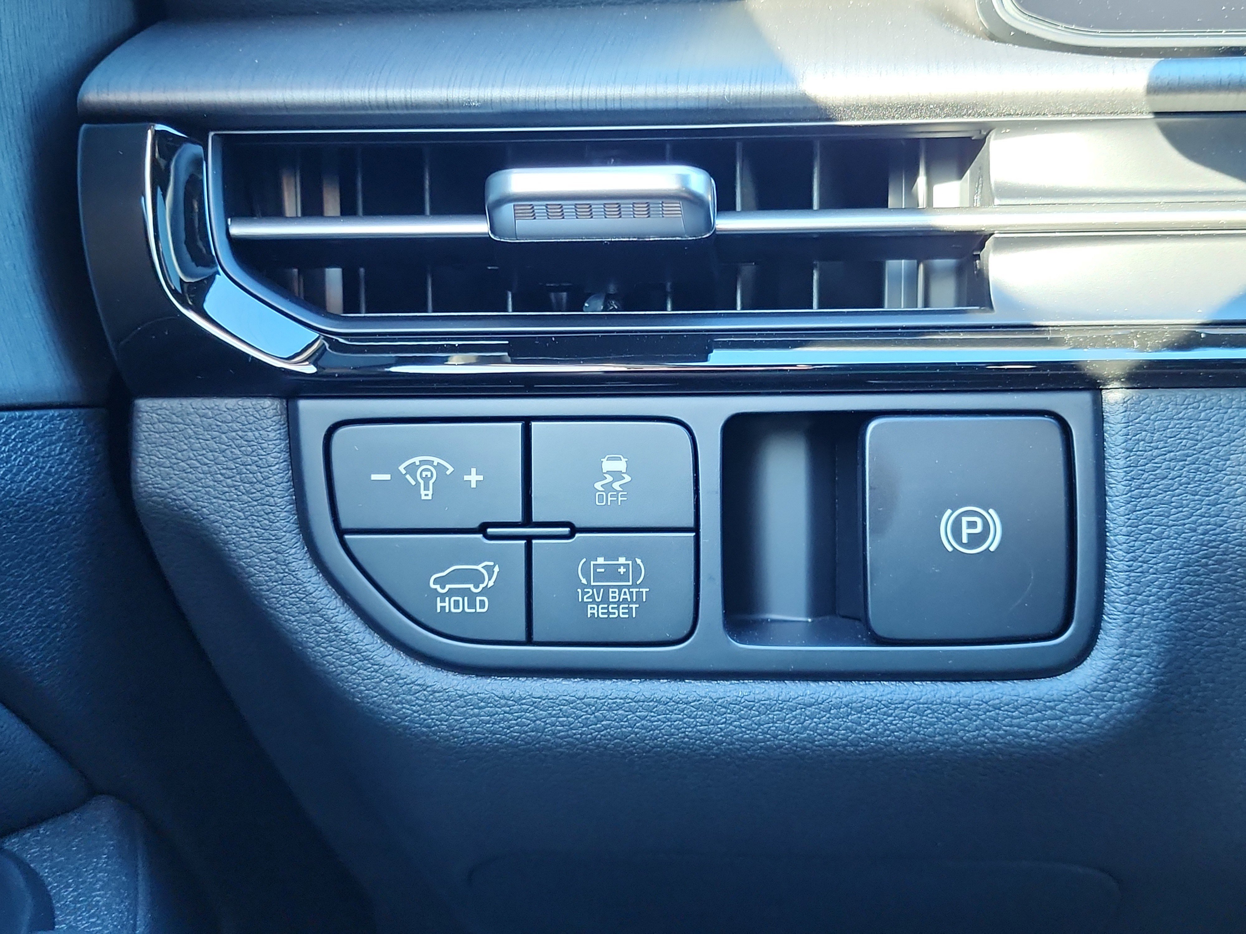 New 2026 Kia Sportage X-Line image 14