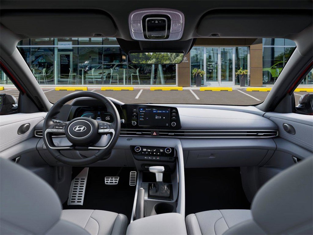 New 2025 Hyundai Elantra Sport image 11