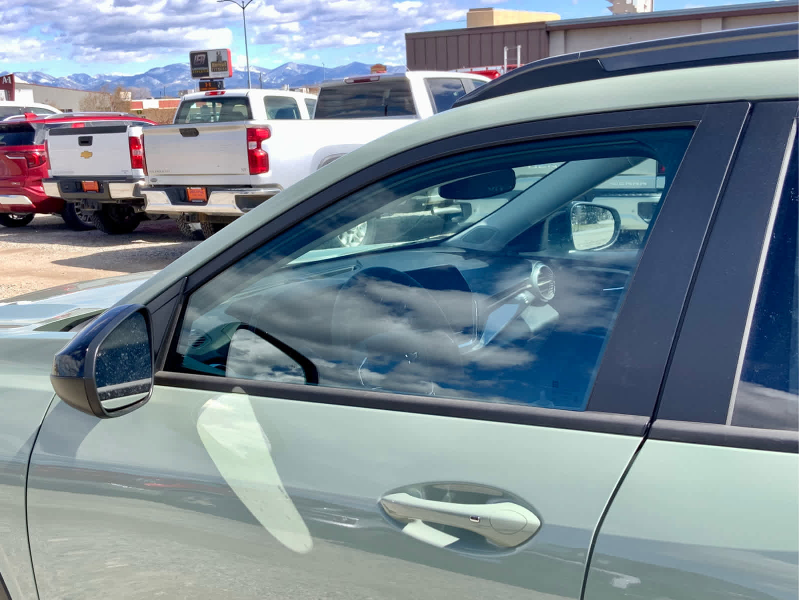 New 2026 Chevrolet Trax ACTIV FWD image 11
